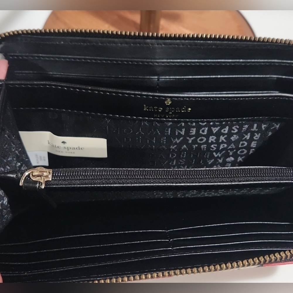 Kate Spade long wallet - Picture 4 of 9